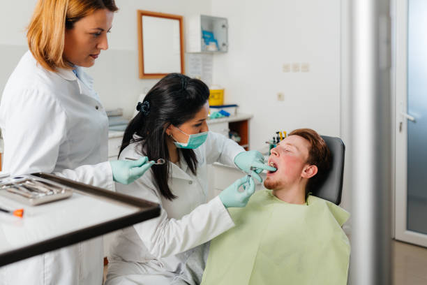Best Tooth Infection Emergency Dentist  in Arcadia, IN
